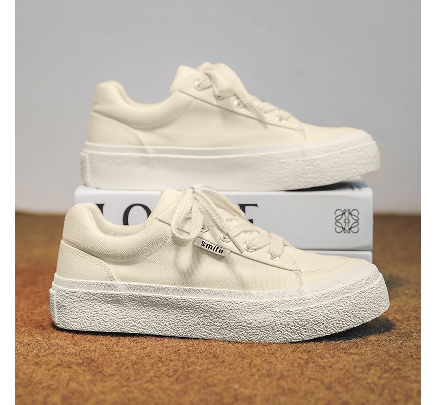JVL - Canvas sneakers met labelappliqué