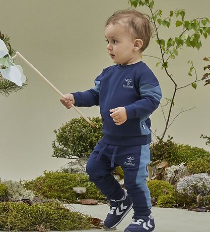 Hummel Sweatshirt - hmlKris - M?rkebl?