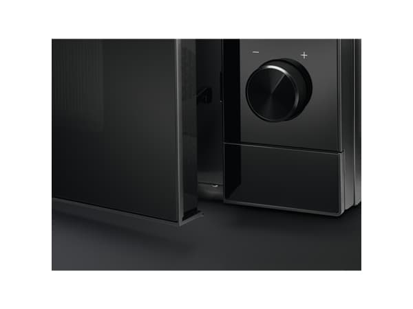 Electrolux EMZ729EMK, Benkeplate, Grill mikrobølge, 29 l, 900 W, Innebygd skjerm, Rotasjon, Berøringskontroll