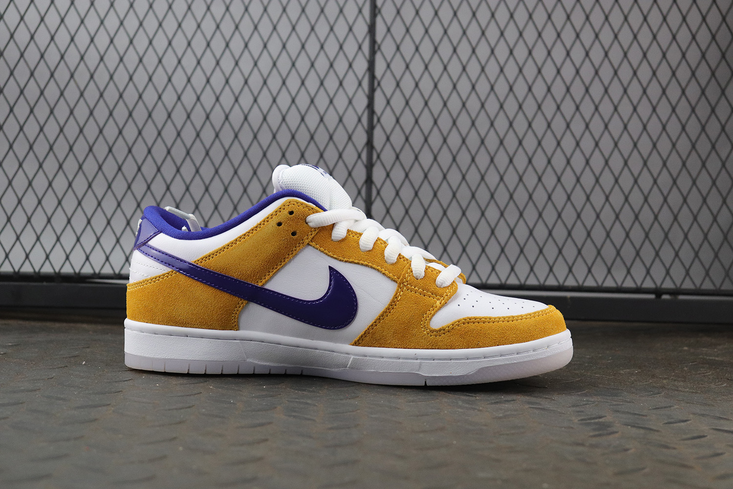 Nike SB Dunk Low Laser Orange