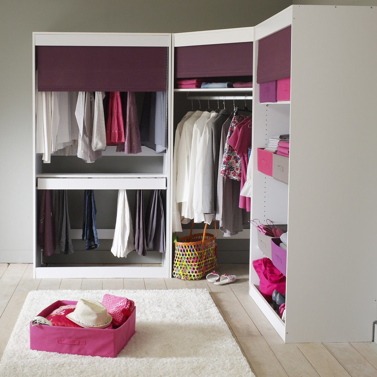 LA REDOUTE INTERIORS<br>Módulo de decoração Hoekdressing, Construir