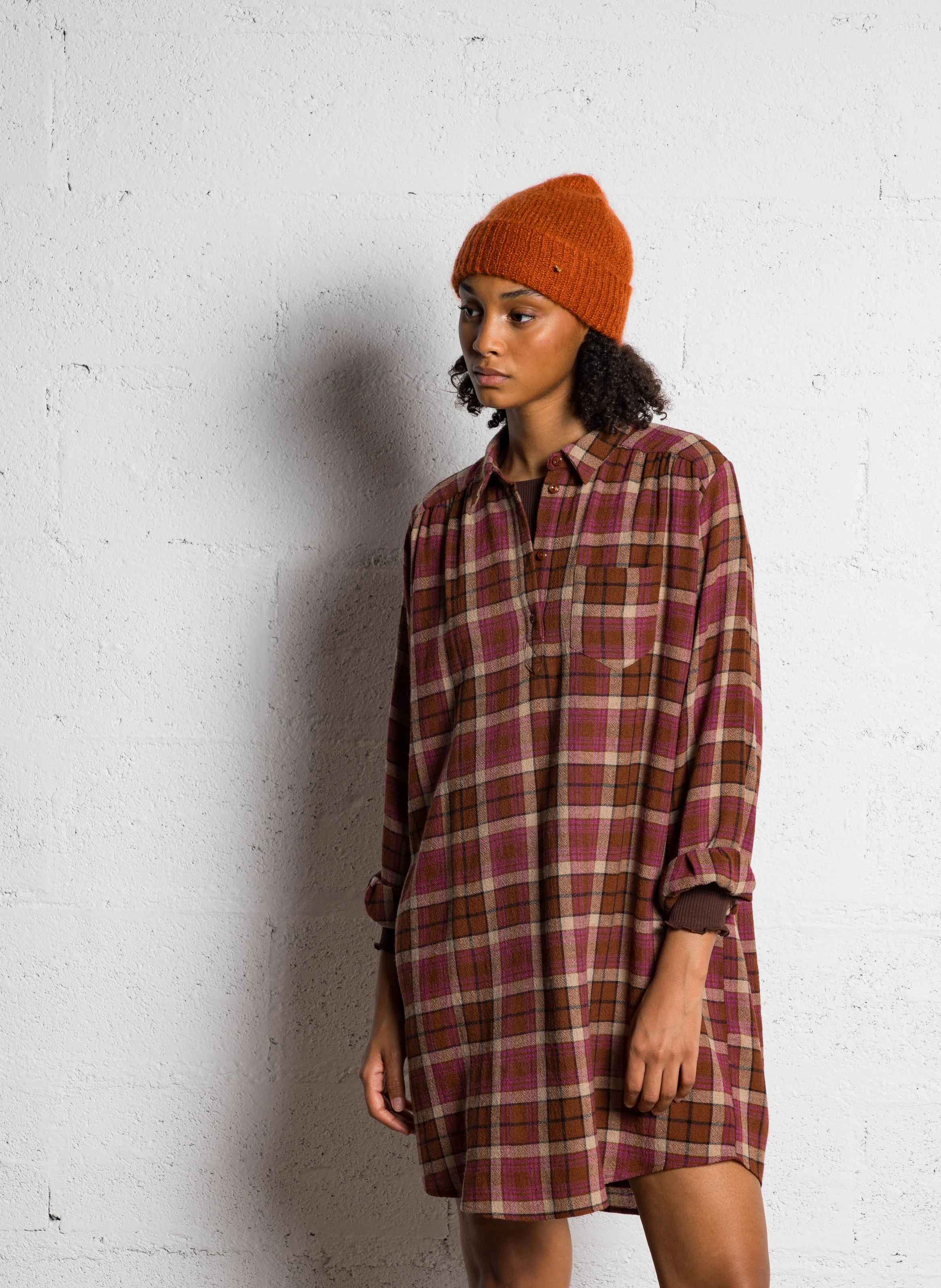 VIOLETTE - Robe chemise courte à carreaux| Multicolore