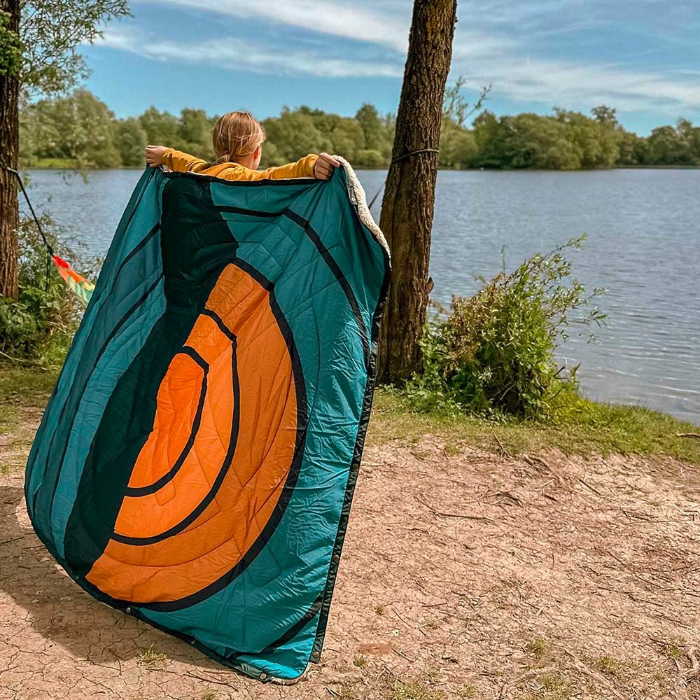 BusBoxx Campingdecke Voited Cloudtouch mit 4 in 1 Funktion Sunrise Blue