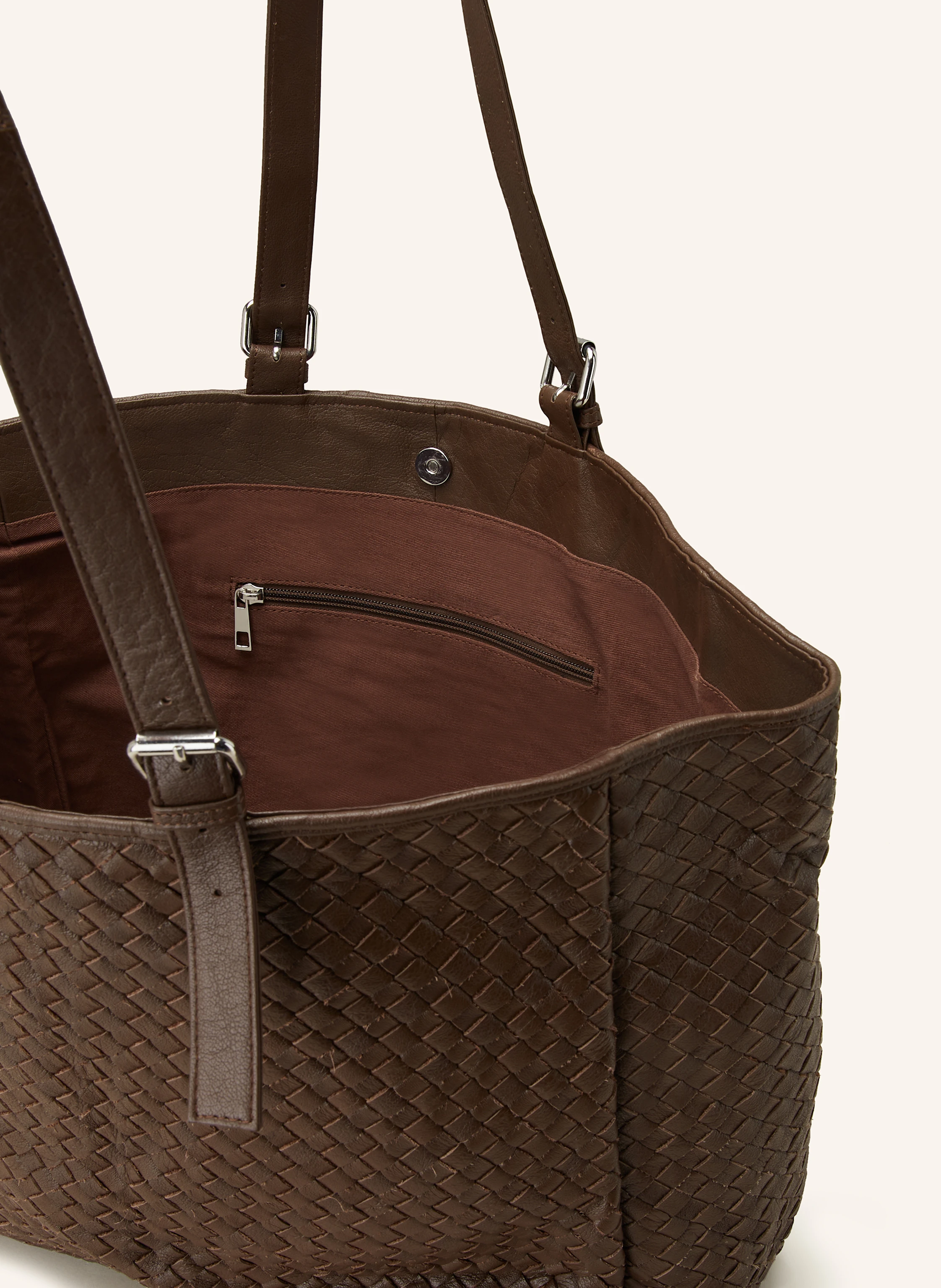 NÚNOO Shopper