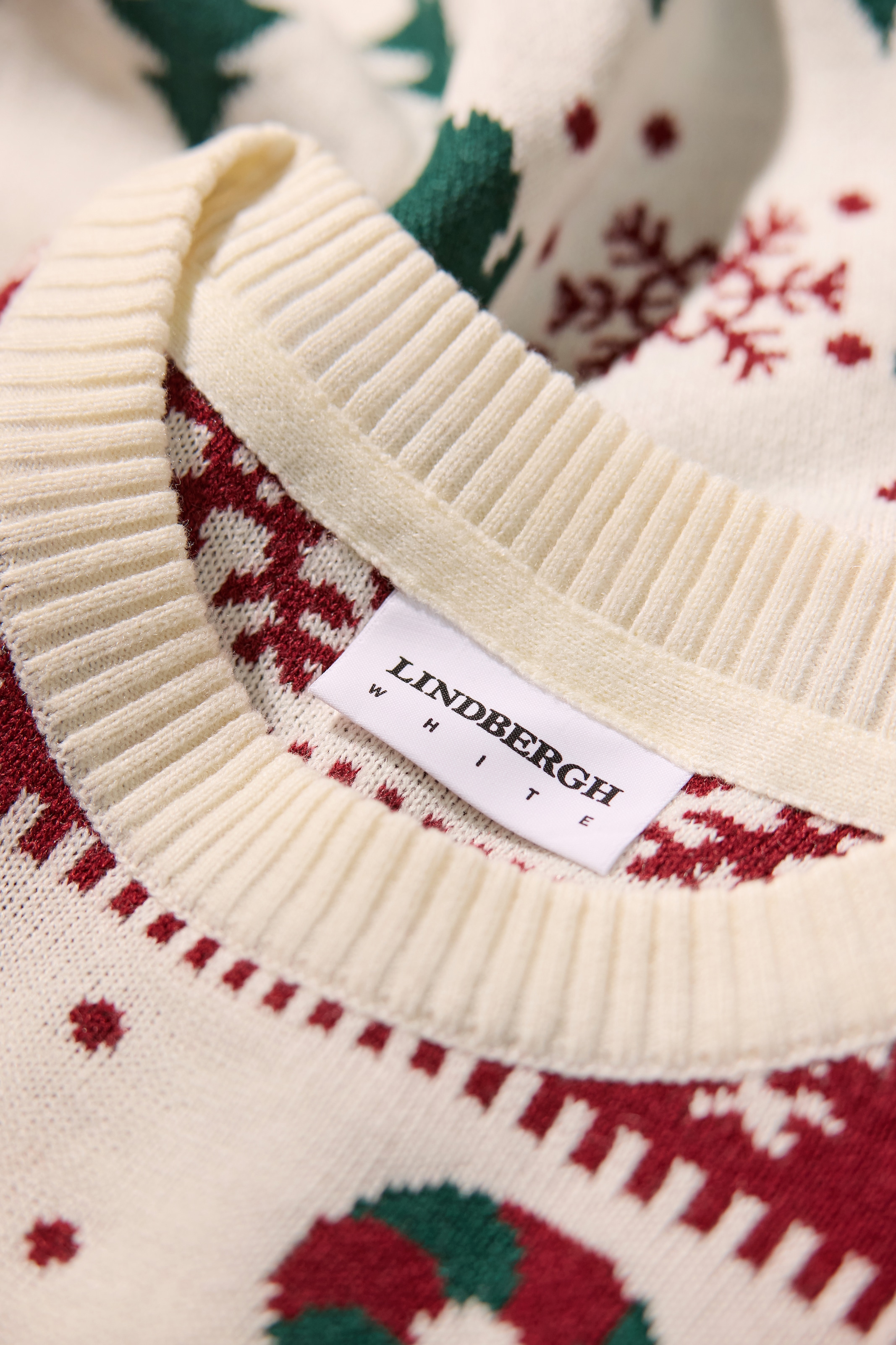 LINDBERGH Weihnachtspullover , mit Intarsien Muster