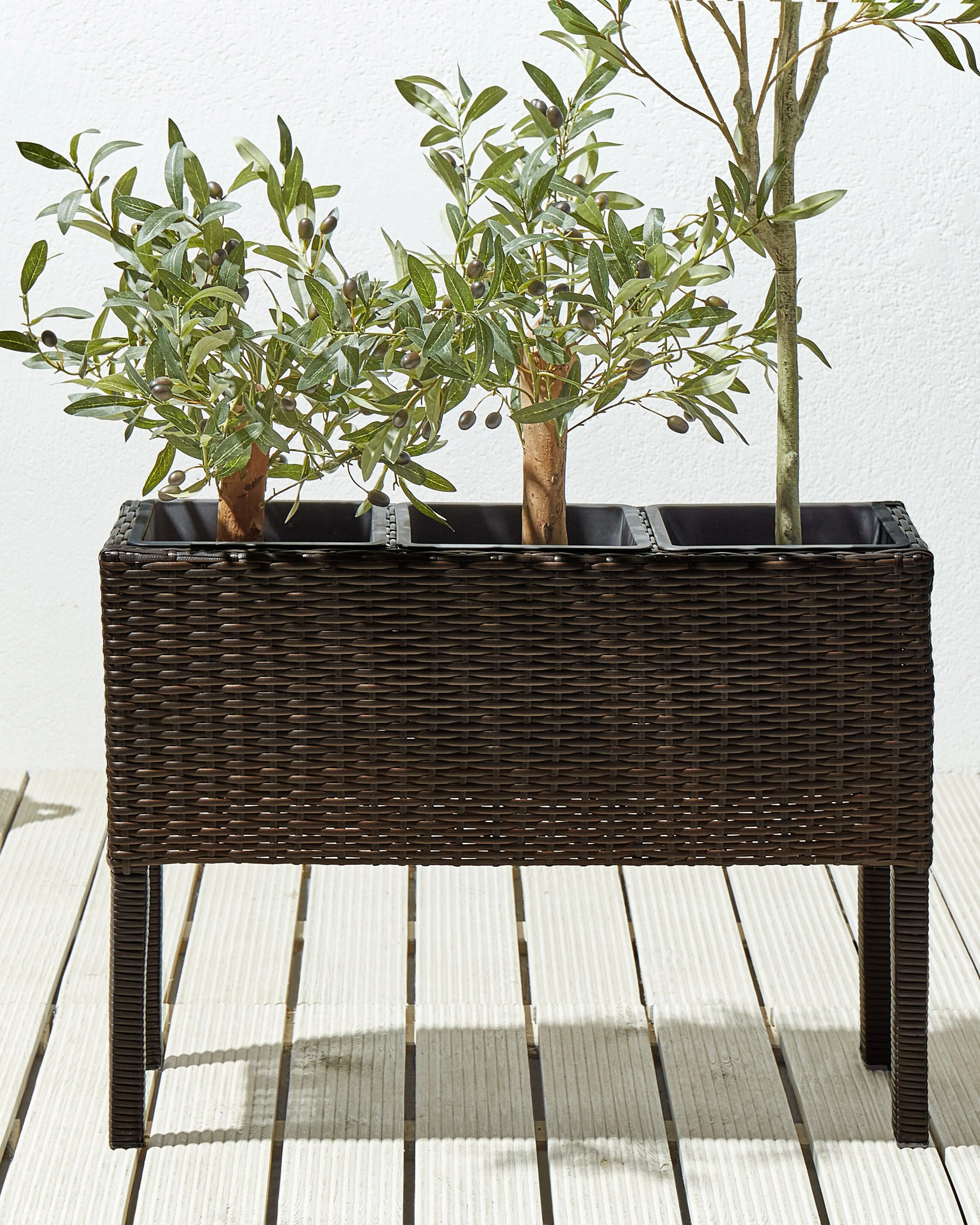 Verhoogde bloempot CARAGANA PE rotan 77 cm Donkerbruin