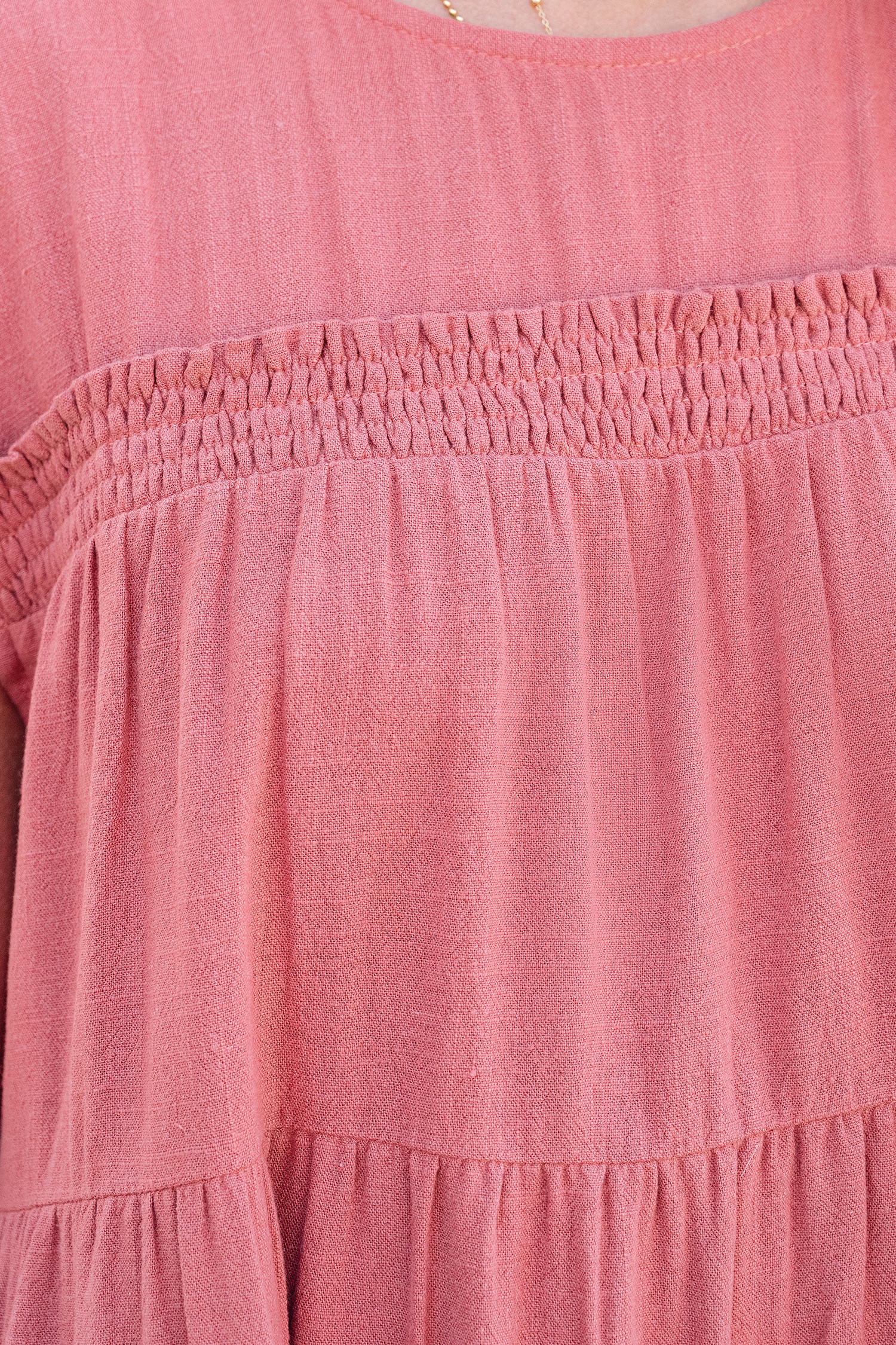 Robe mini sans manches à col rond rose