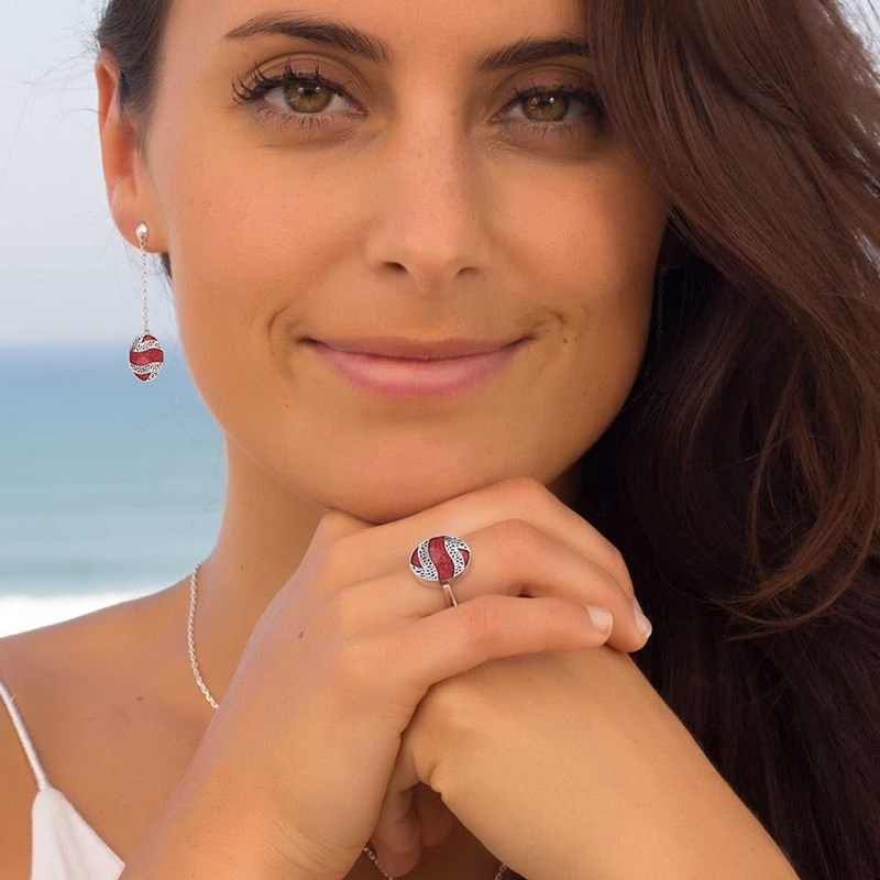 Pendants d'Oreille en Cabochon Corail & Dentelles d'Argent - Aden Boutique