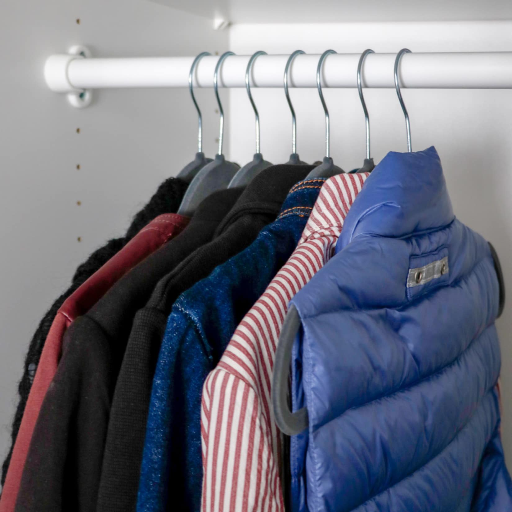 20 Samt Kleiderbügel 10 Haken-Organizer Antirutsch Hemden-Bügel Anzugbügel Grau