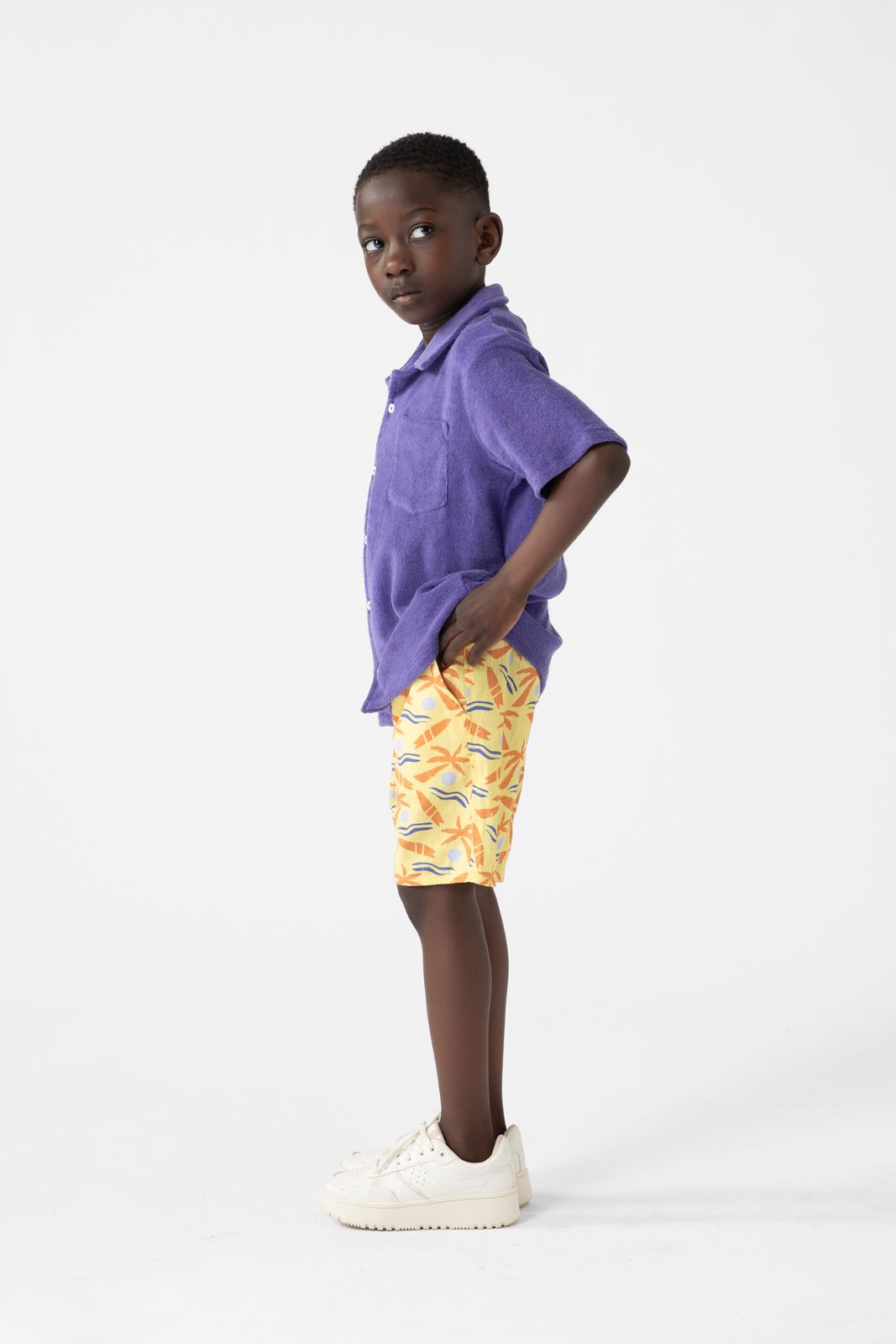 Gele shorts met print