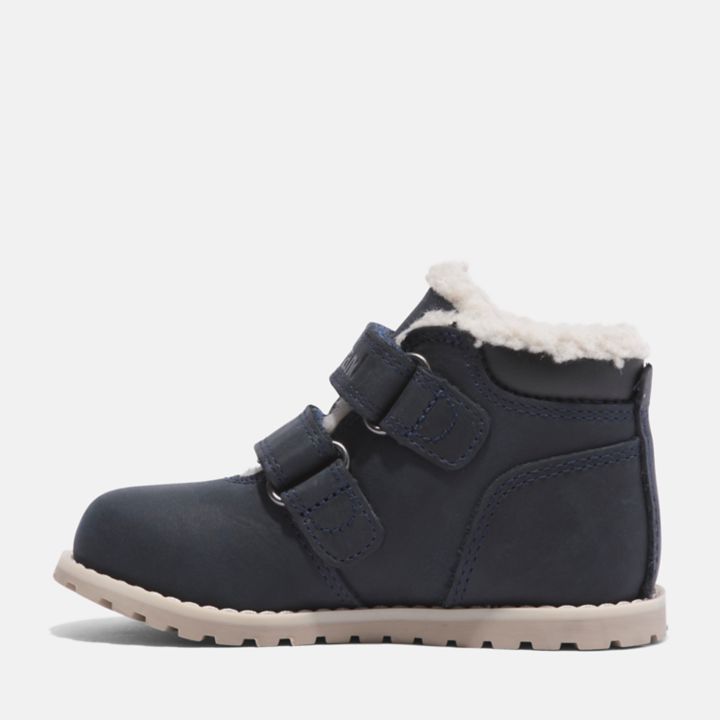 Bota infantil Pokey Pine com fecho de velcro na cor azul marinho.
