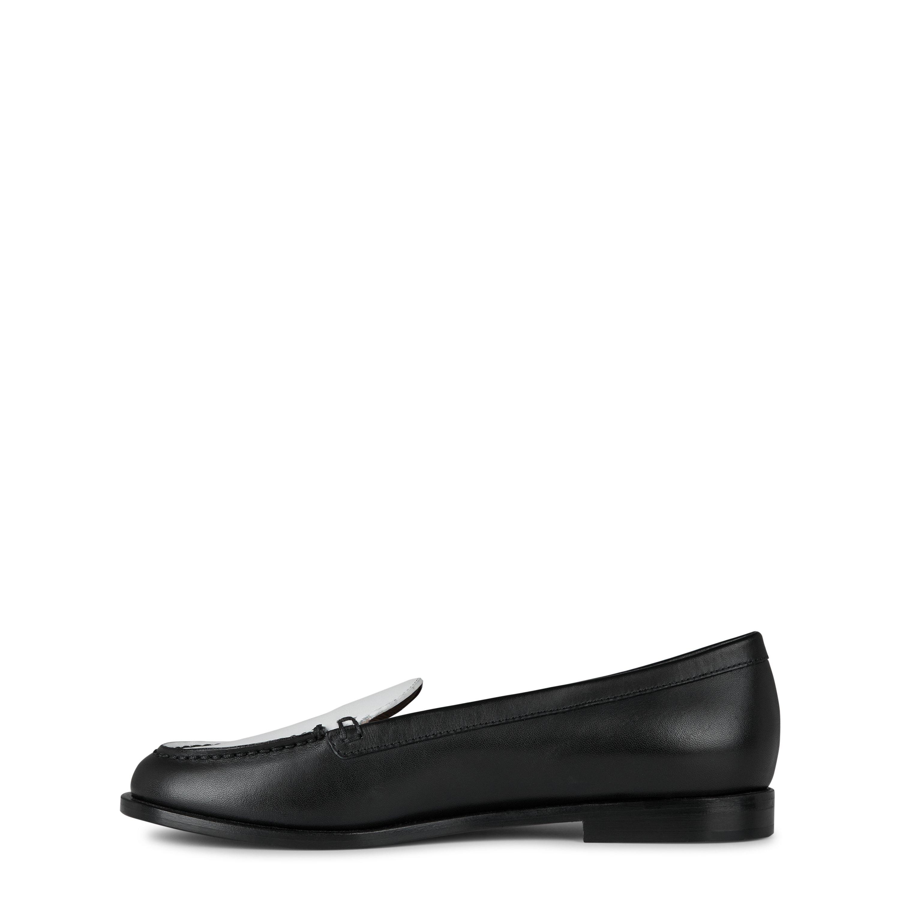 Emporio Armani # Emporio Mocas Ld99