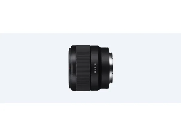 Sony SEL50F18F - Objektiv - 50 mm - f/1.8 FE - Sony E-mount - for Cinema Line; a VLOGCAM; a1; a1 II; a6700; a7 IV; a7C; a7C II; a7CR; a7R V; a7s III; a9 III