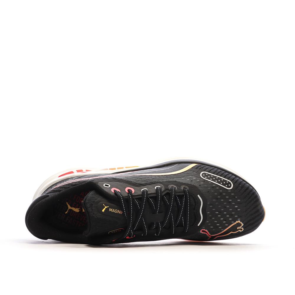 Puma Chaussures de running Noires/Oranges Homme Puma Magnify