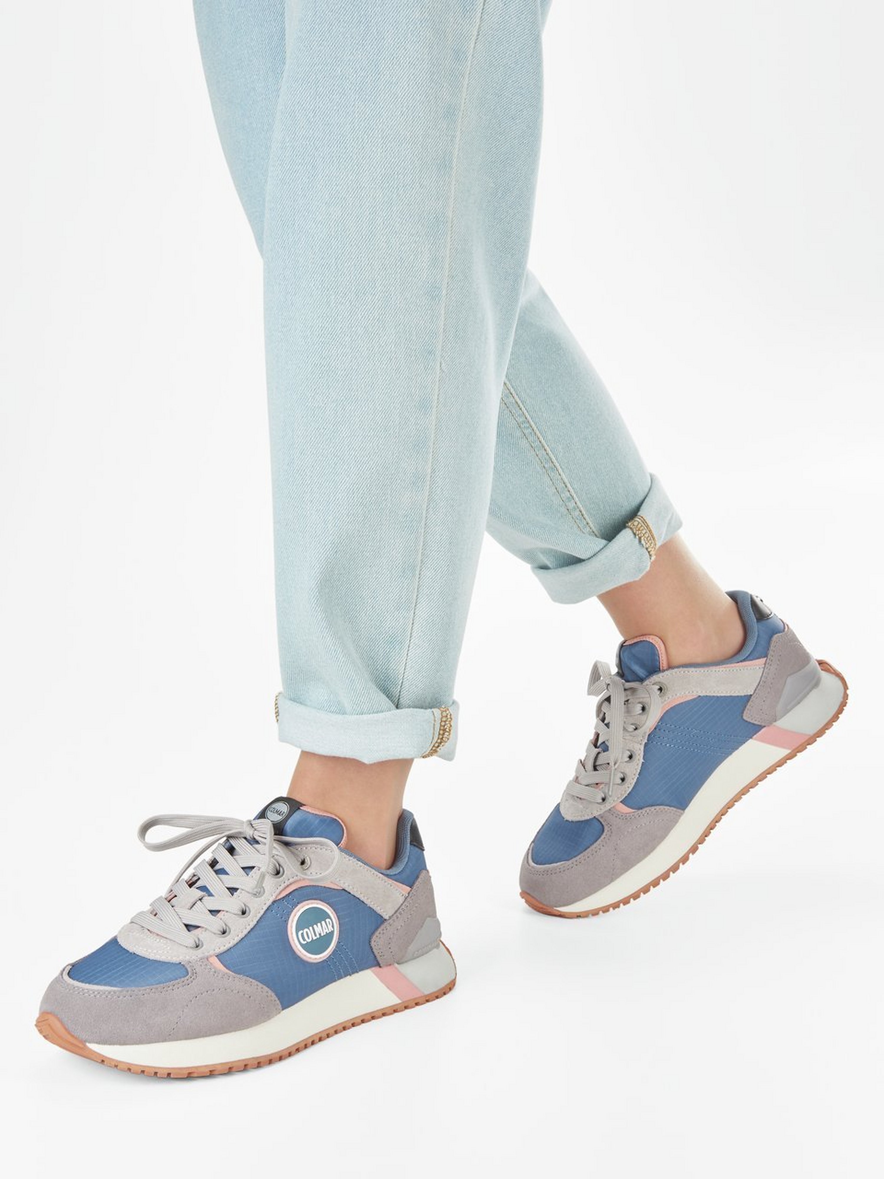 Sneaker