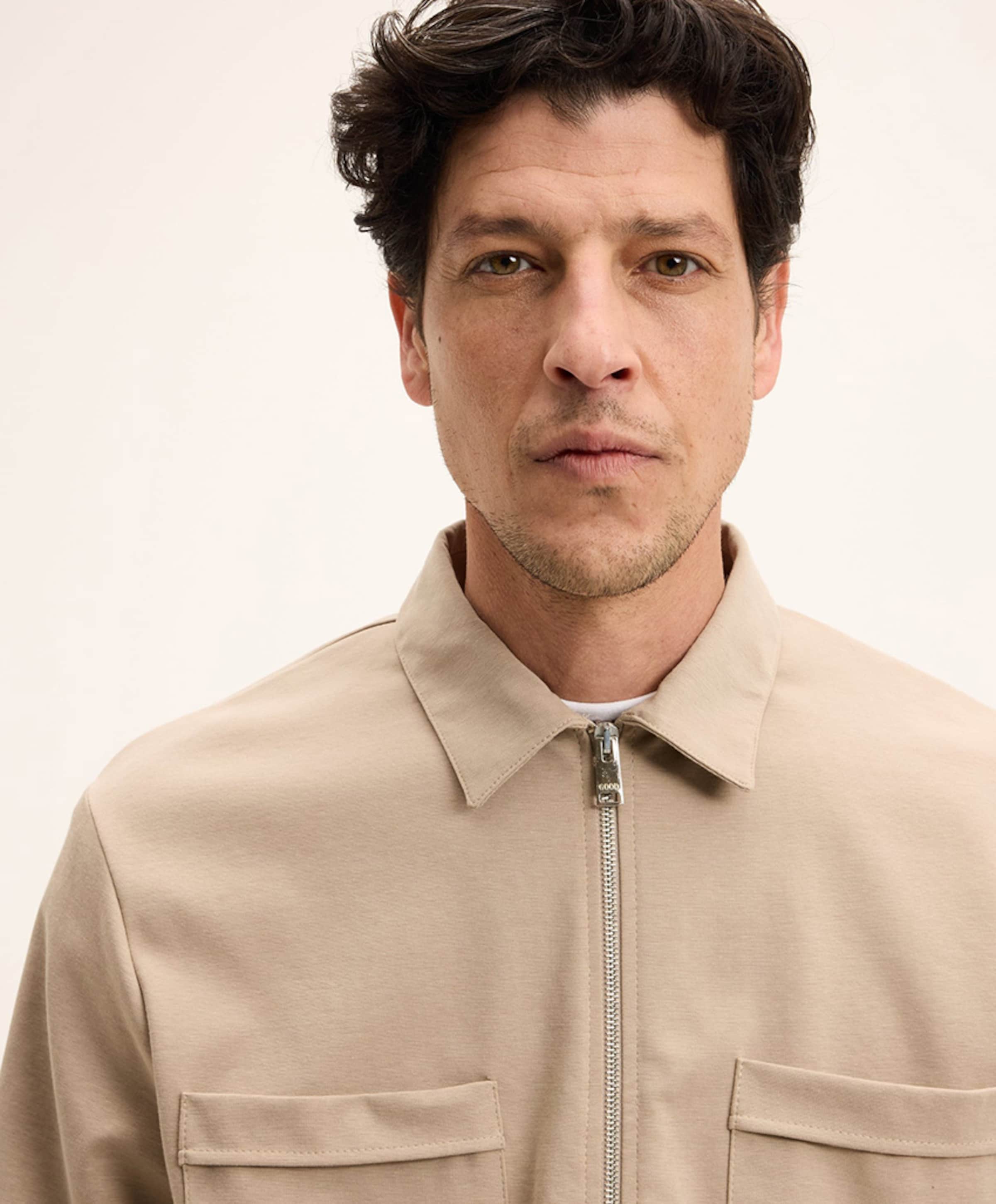 The GoodPeople Heren overshirt beige