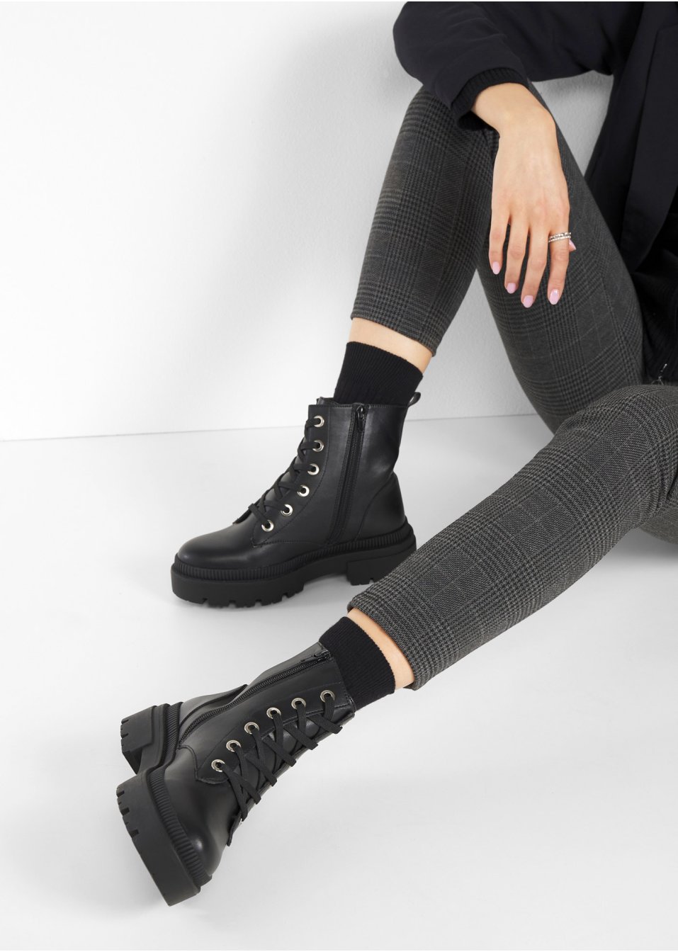 Bottines à lacets