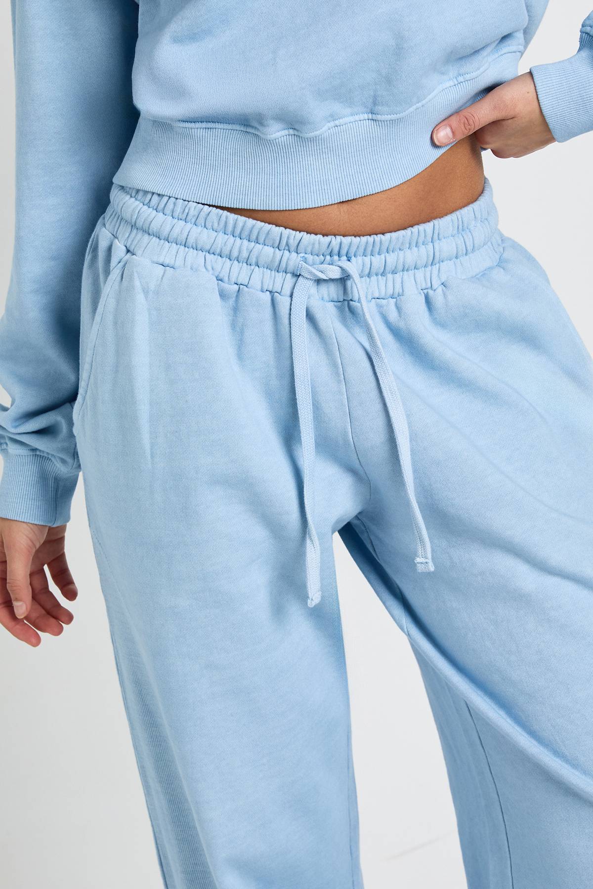 boohoo Survêtement Jambes Droites À Détails Côtelés Délavé