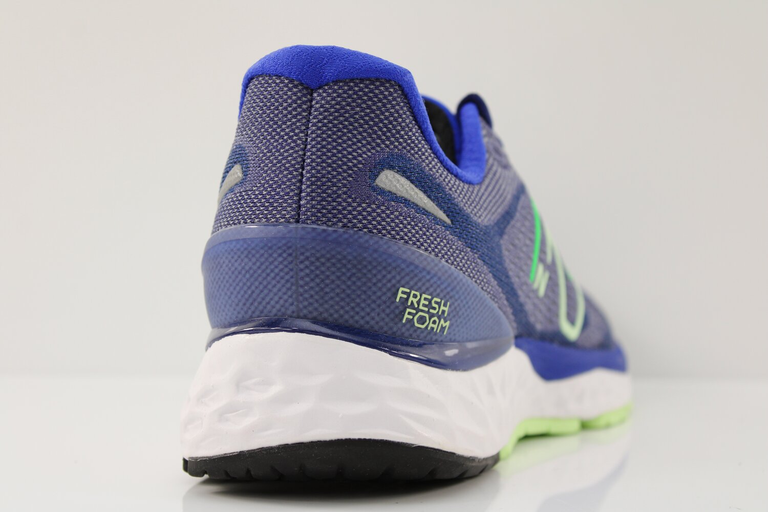 New Balance Fresh Foam Solvi V4