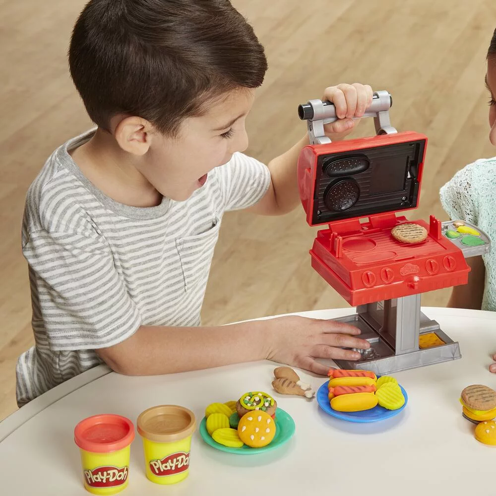 PLAY DOH KITCHEN CREATIONS ROI DU GRILL
