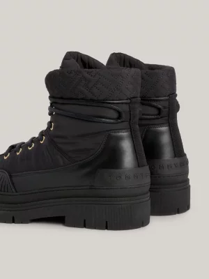 Botas de cano alto com cadarço e monograma TH