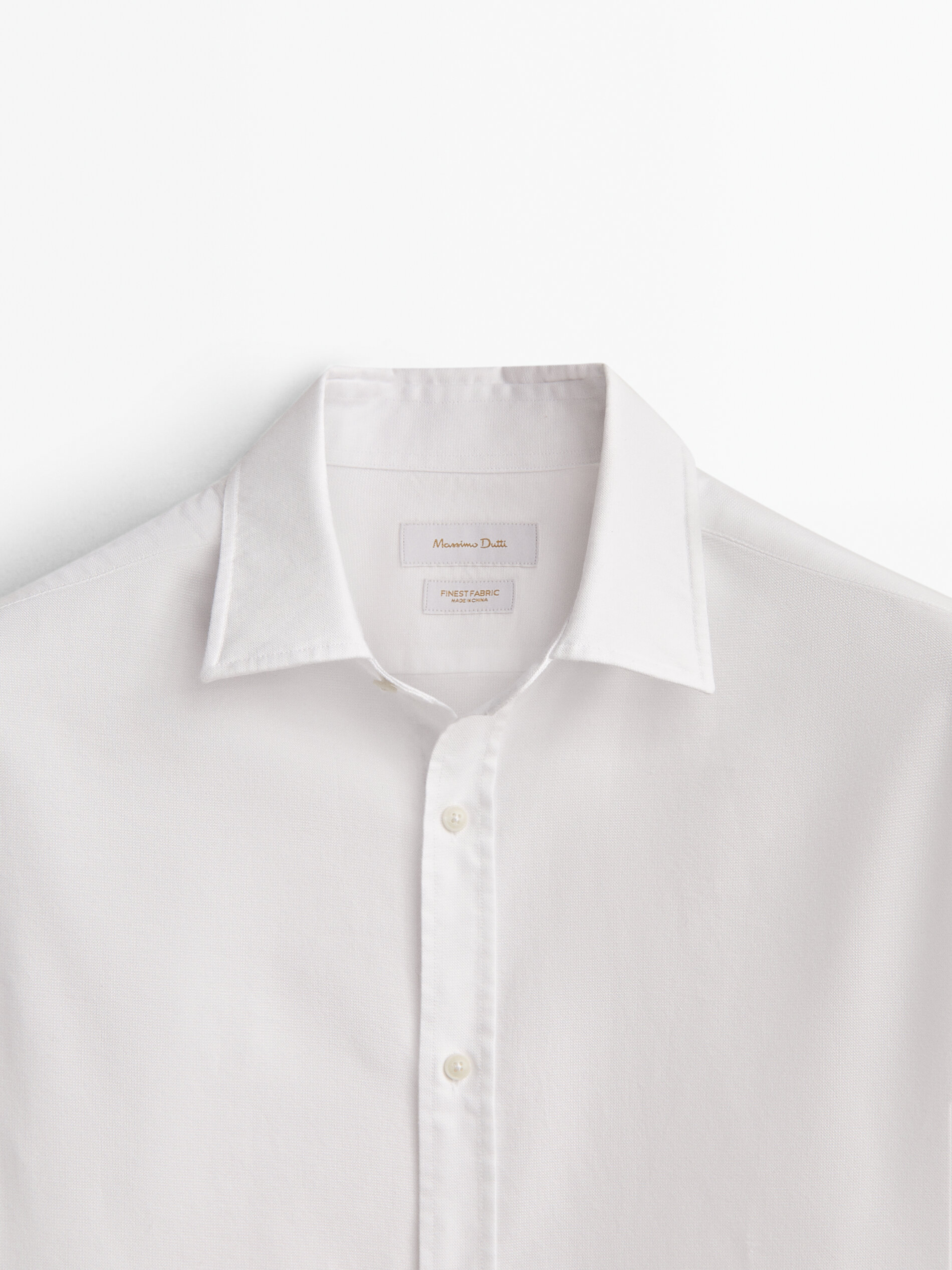 Camisa texturizada com estampa micro-xadrez e modelagem regular - BRANCA