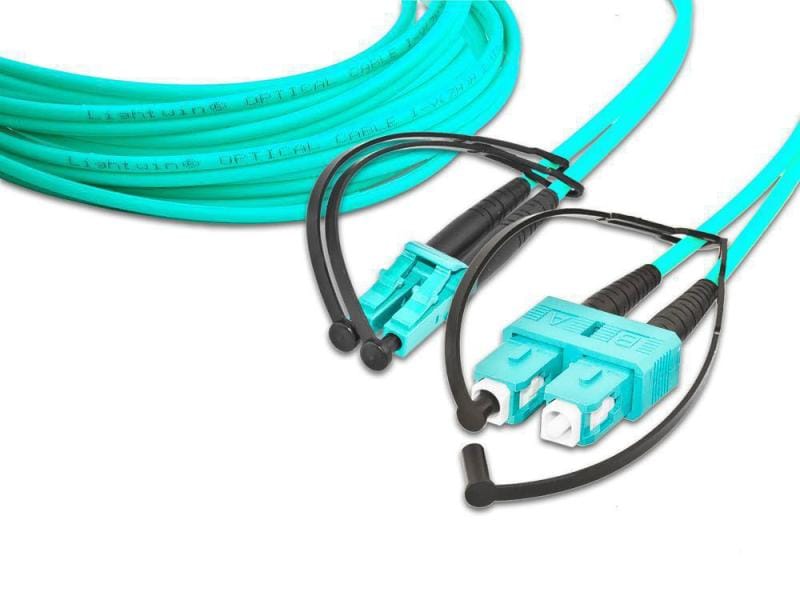 Lightwin LWL-Patchkabel Multimode LC – SC, OM3, Duplex, 2 m Multimode LC-SC OM3 2 m