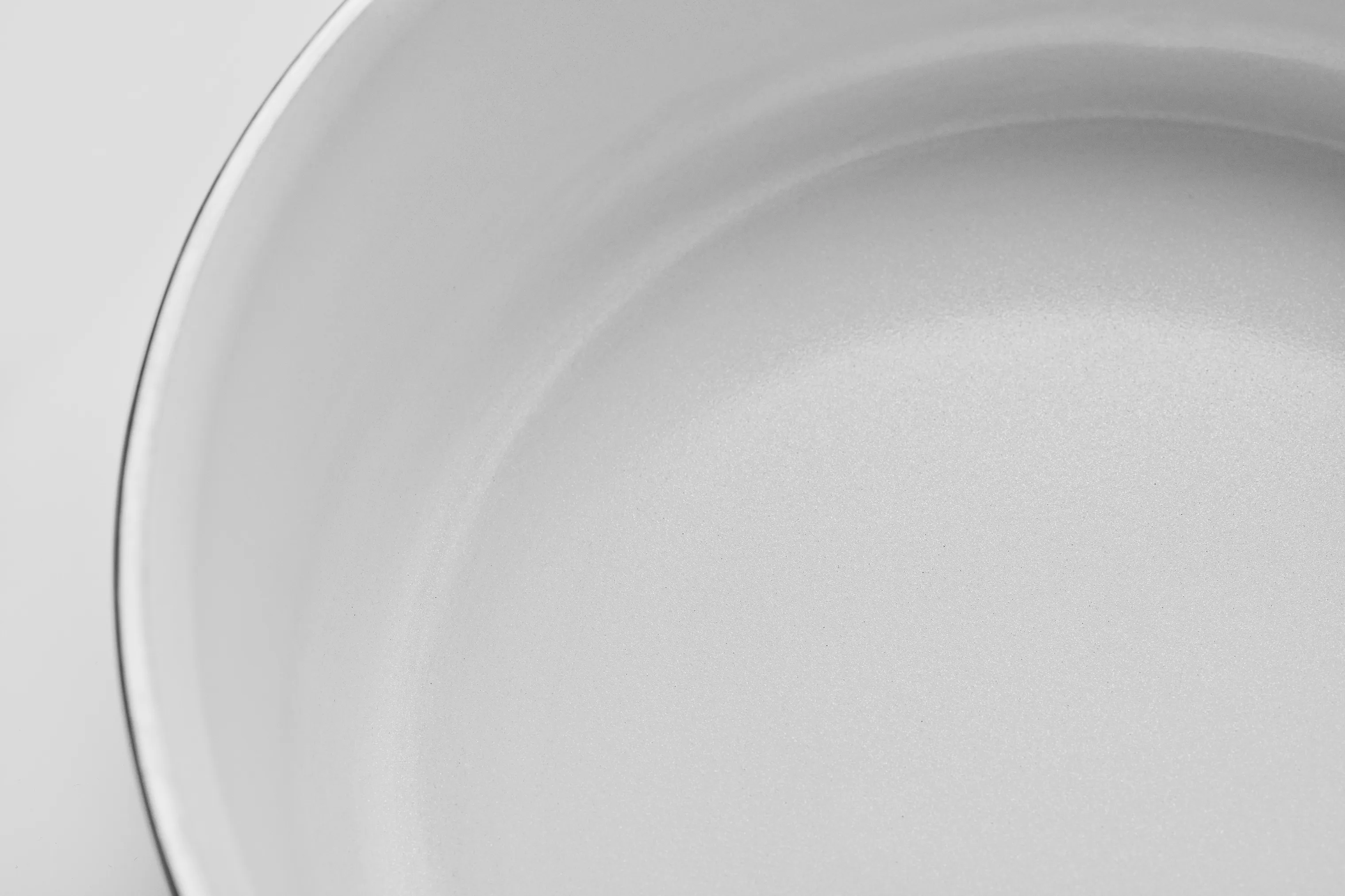Eva Trio White Line Gryde