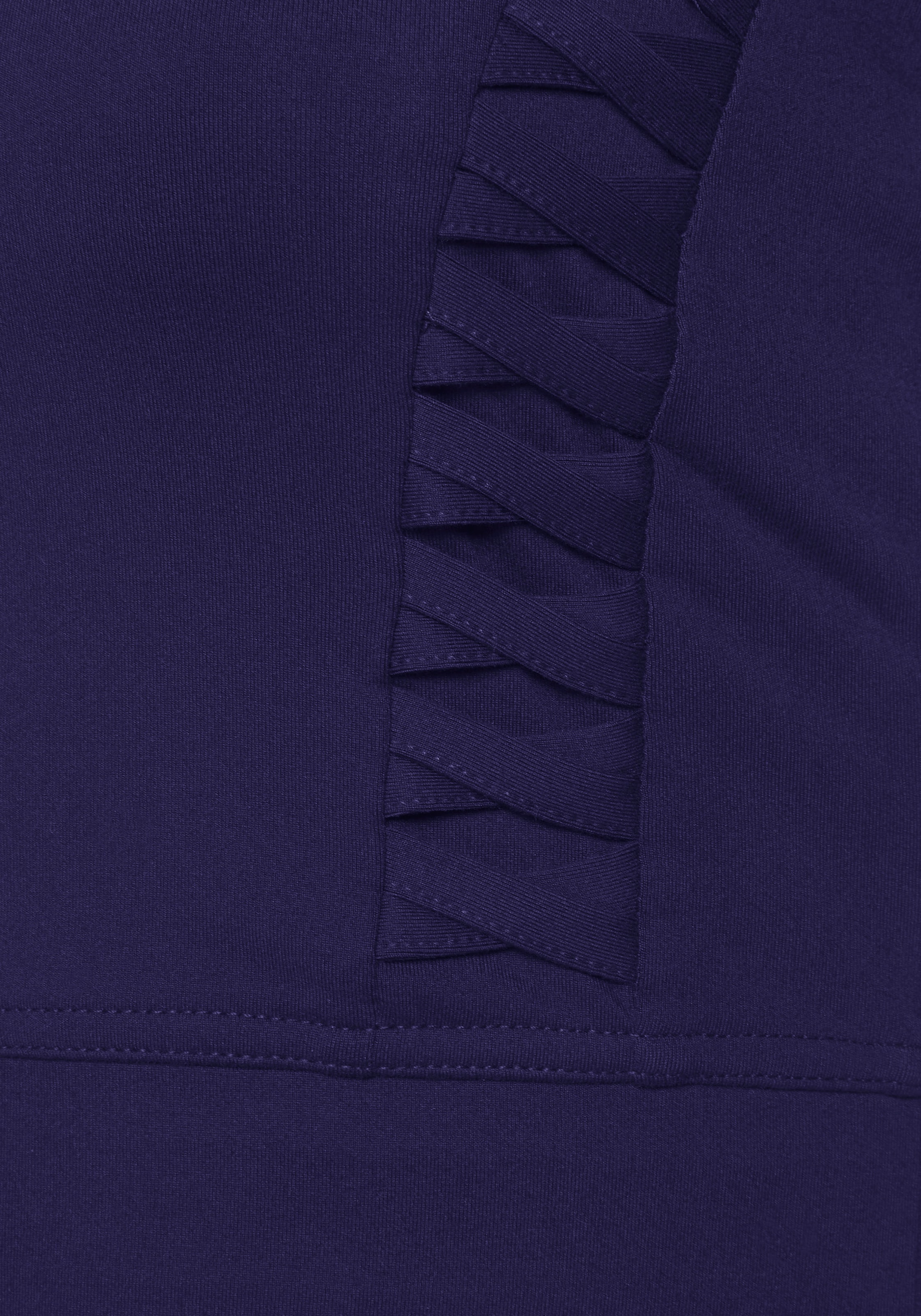 LASCANA ACTIVE Crop-Top , Sporttop mit gekreutzten Trägern und Rundhalsausschnitt