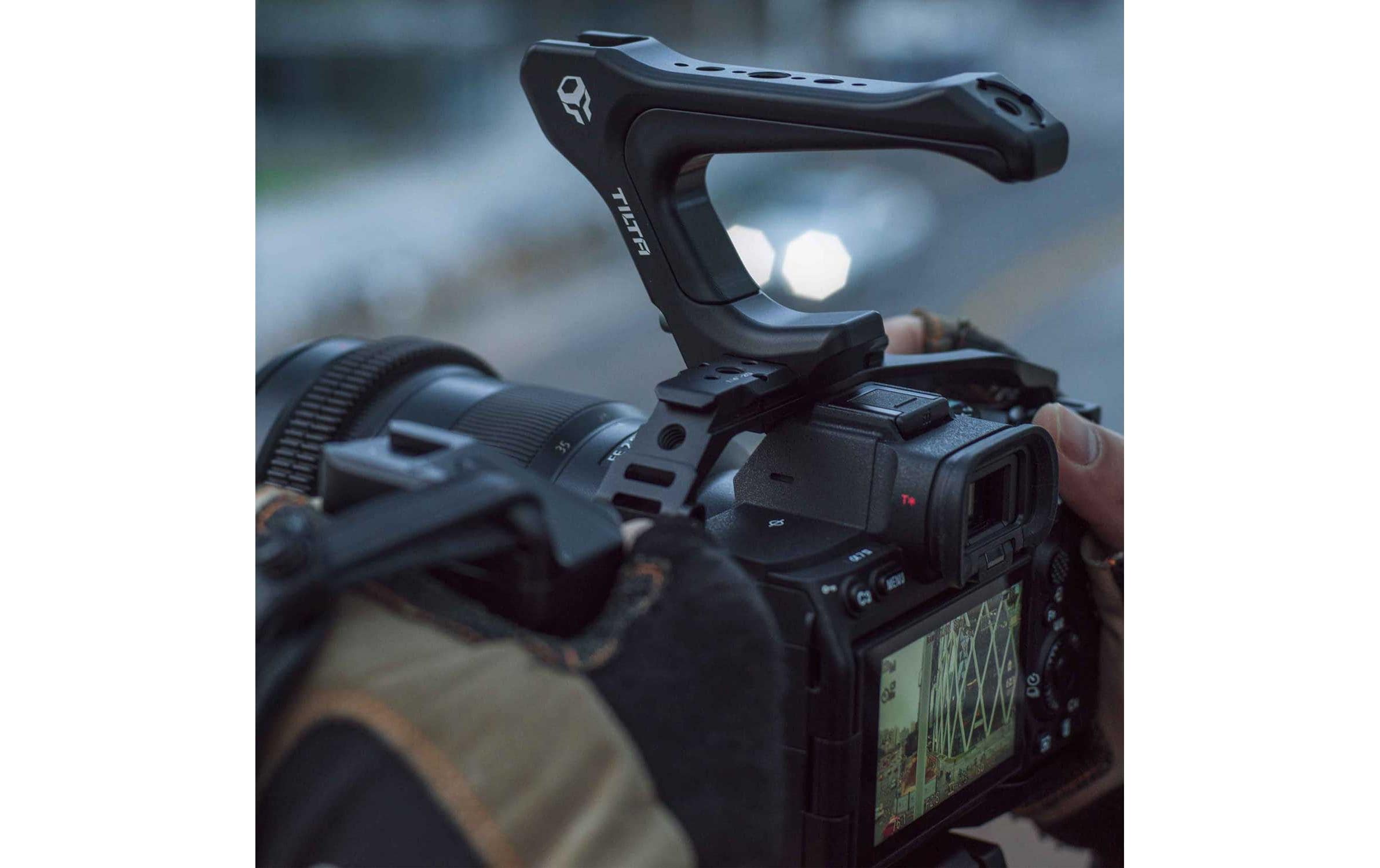 Pro Kit für Sony a7 IV<br>Bietet eine Schutzhülle für die Sony a7 IV, a1, a7S III, a7R IV, a7R V, a7 III, aR III und A9 und verbessert die Funktionalität der Kamera