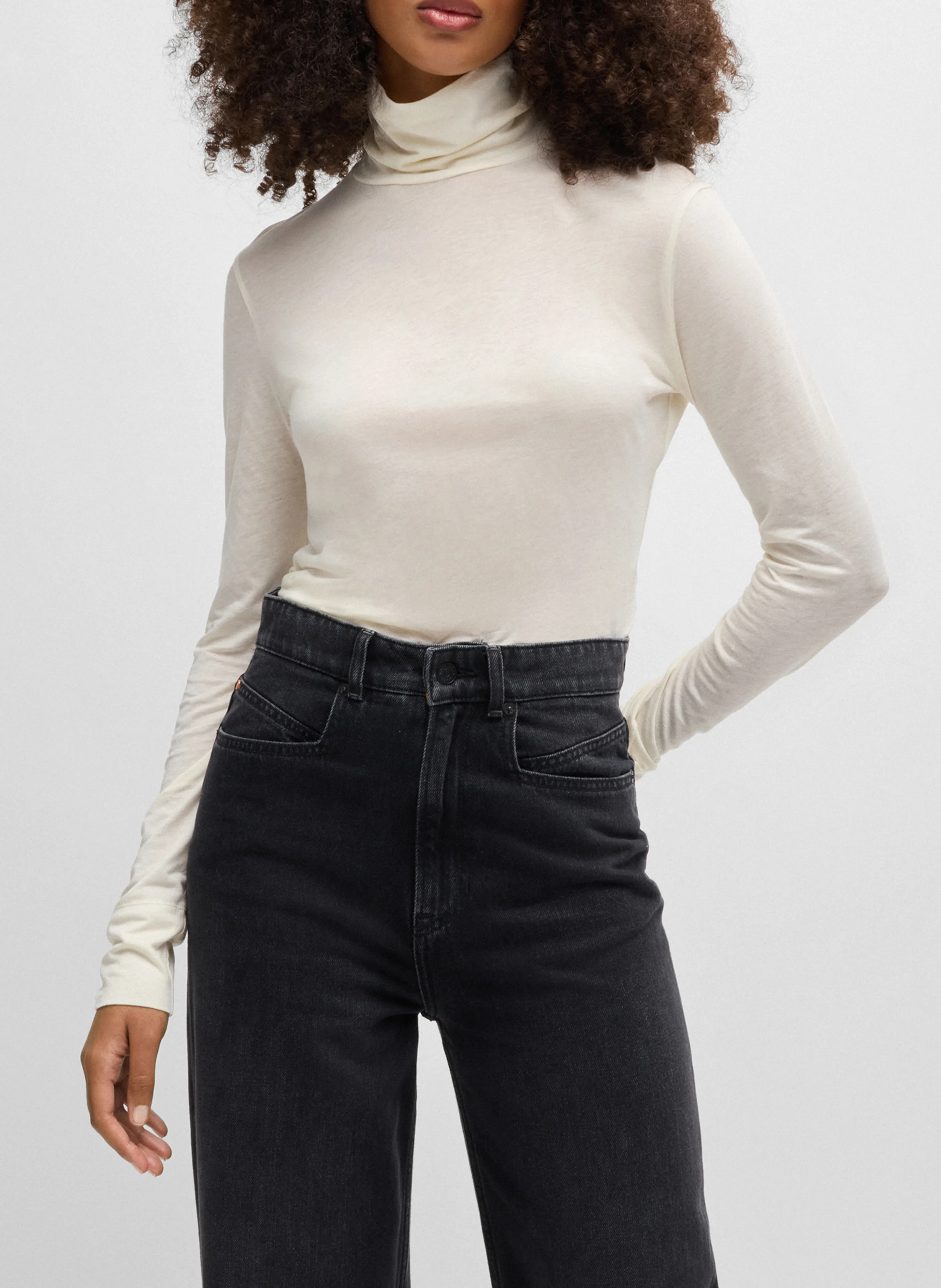 Col roulé cintré | Beige