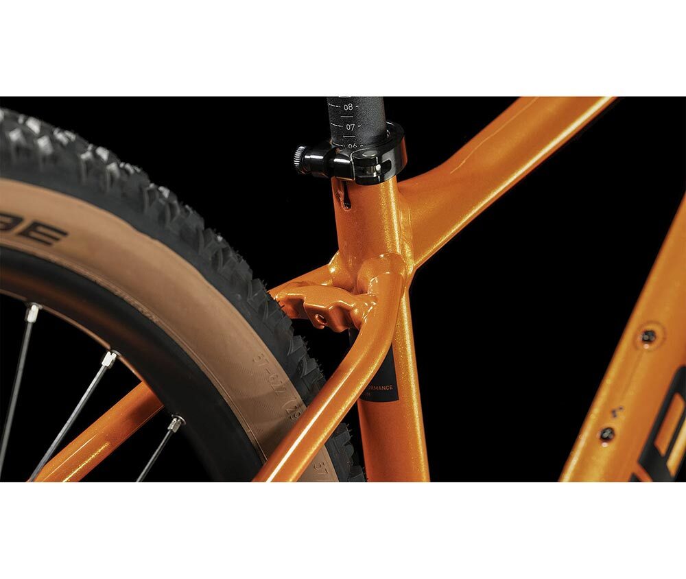 Cube Attention 29 Mountainbike Oranje/Zwart Heren