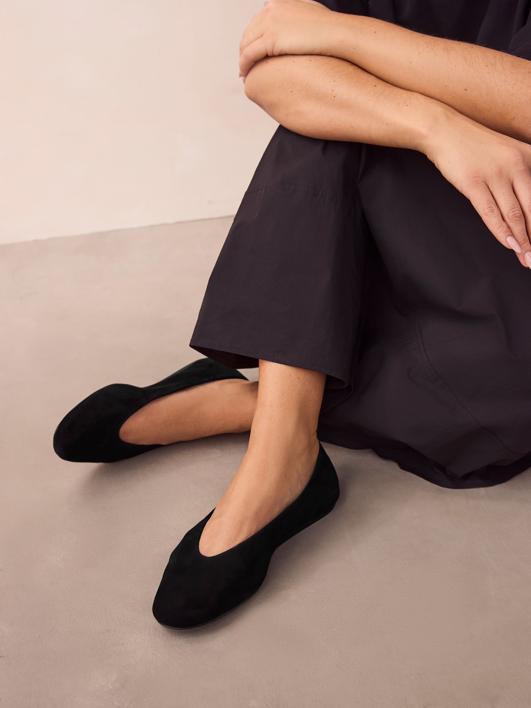 Zwart suède - Leren ballerina met ronde neus
