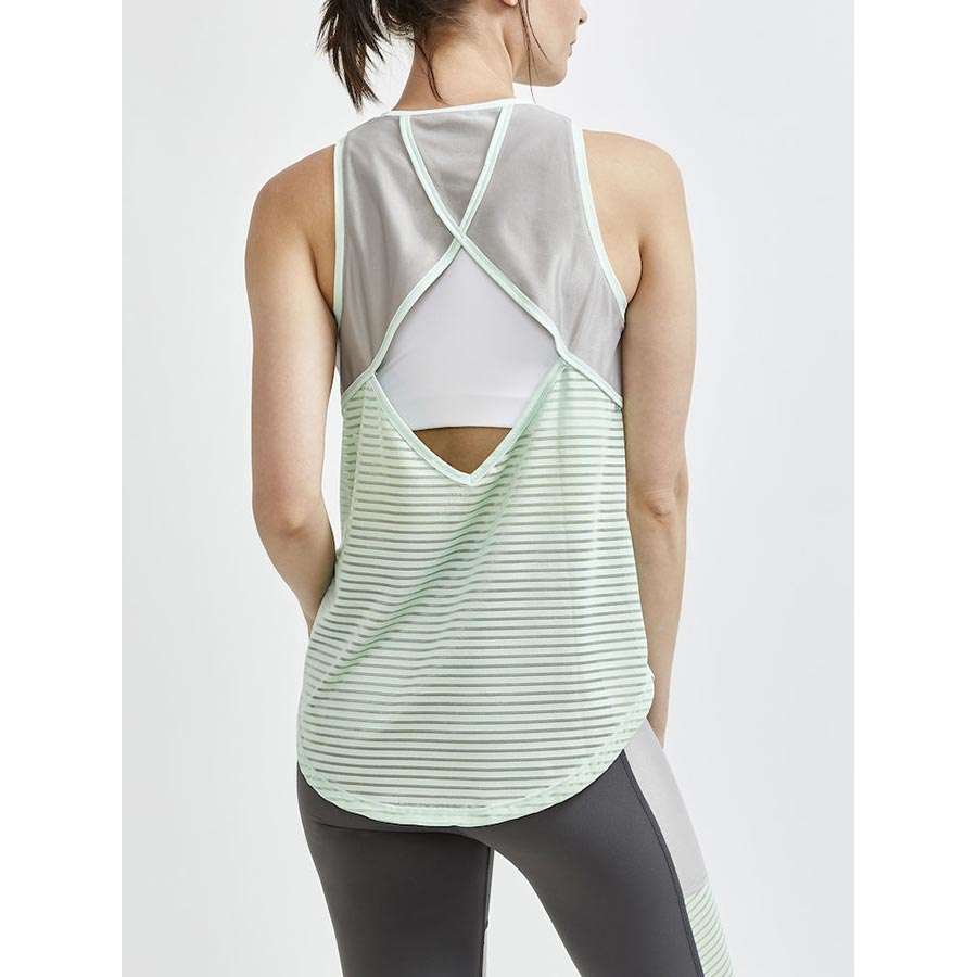 Craft ADV Charge Shiny Hardloopshirt Zonder Mouwen Grijs Dames