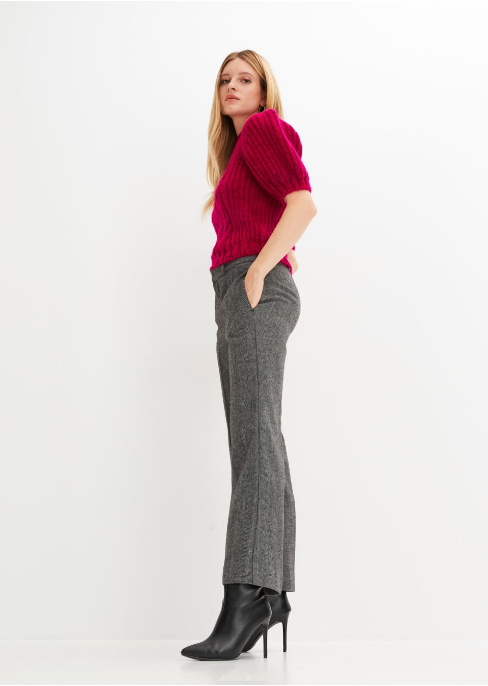 Pull à motif torsadé