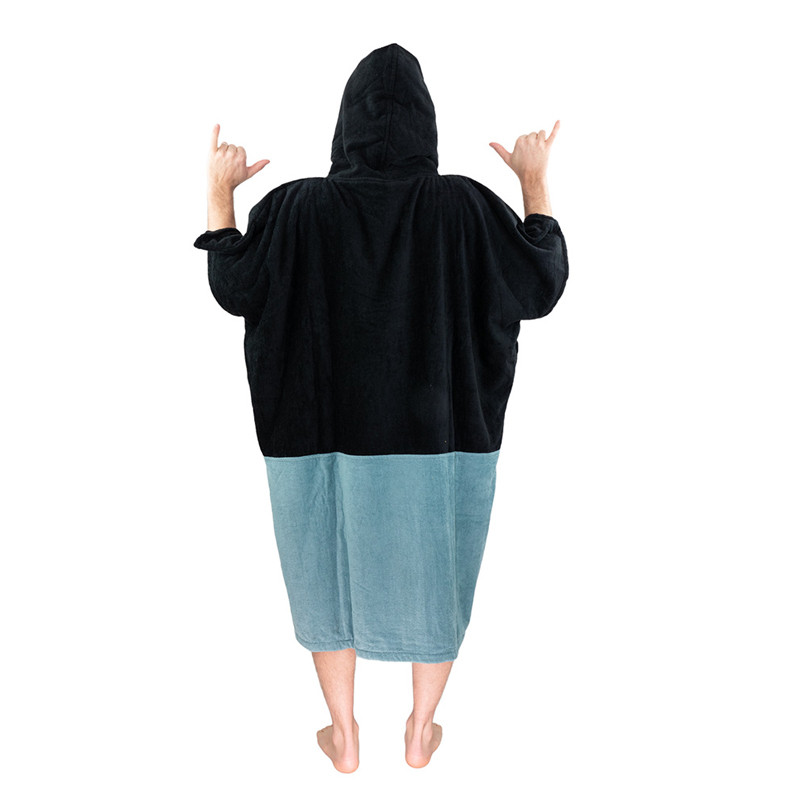 Poncho all-in v flash noir bleu vert
