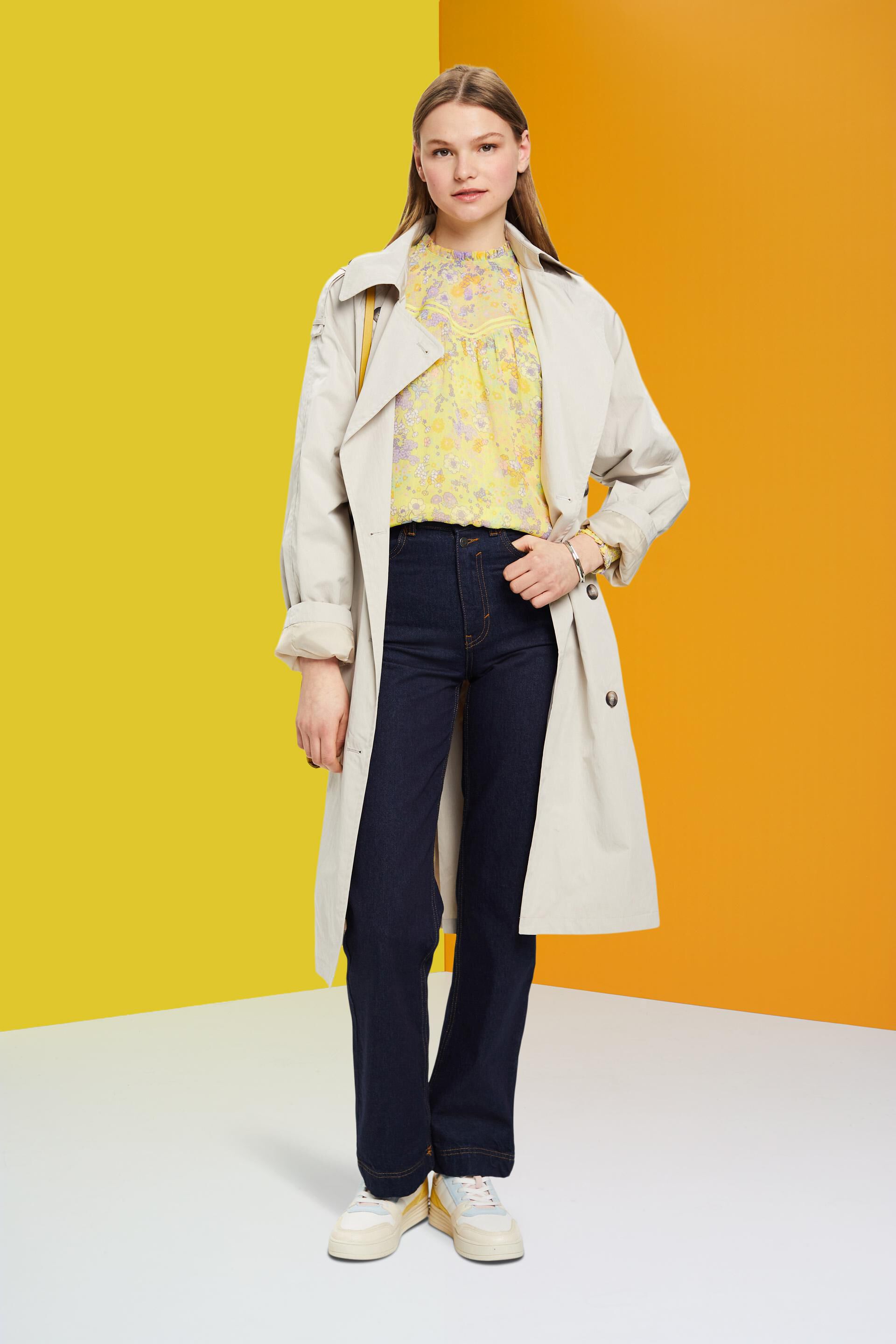 Blouse en chiffon à fleurs et fronces