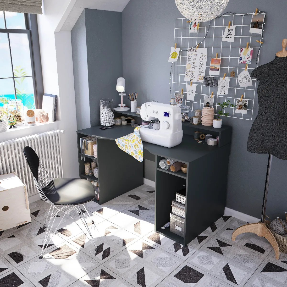 Alter Bureau - Anthracite
