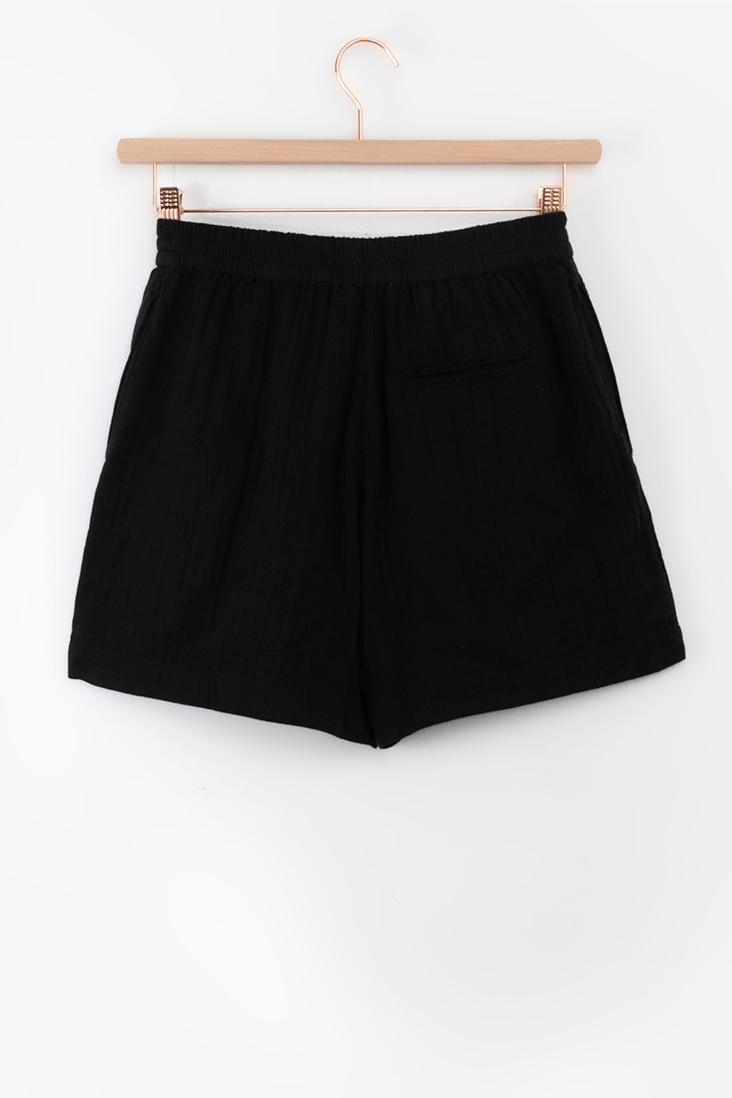 Zwarte mousseline shorts