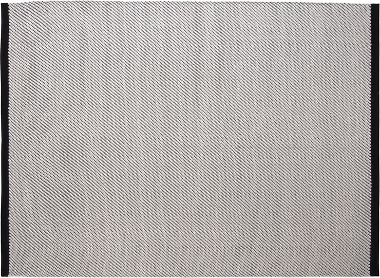 Hay Bias Rug Tint-140 x 200-Black tint