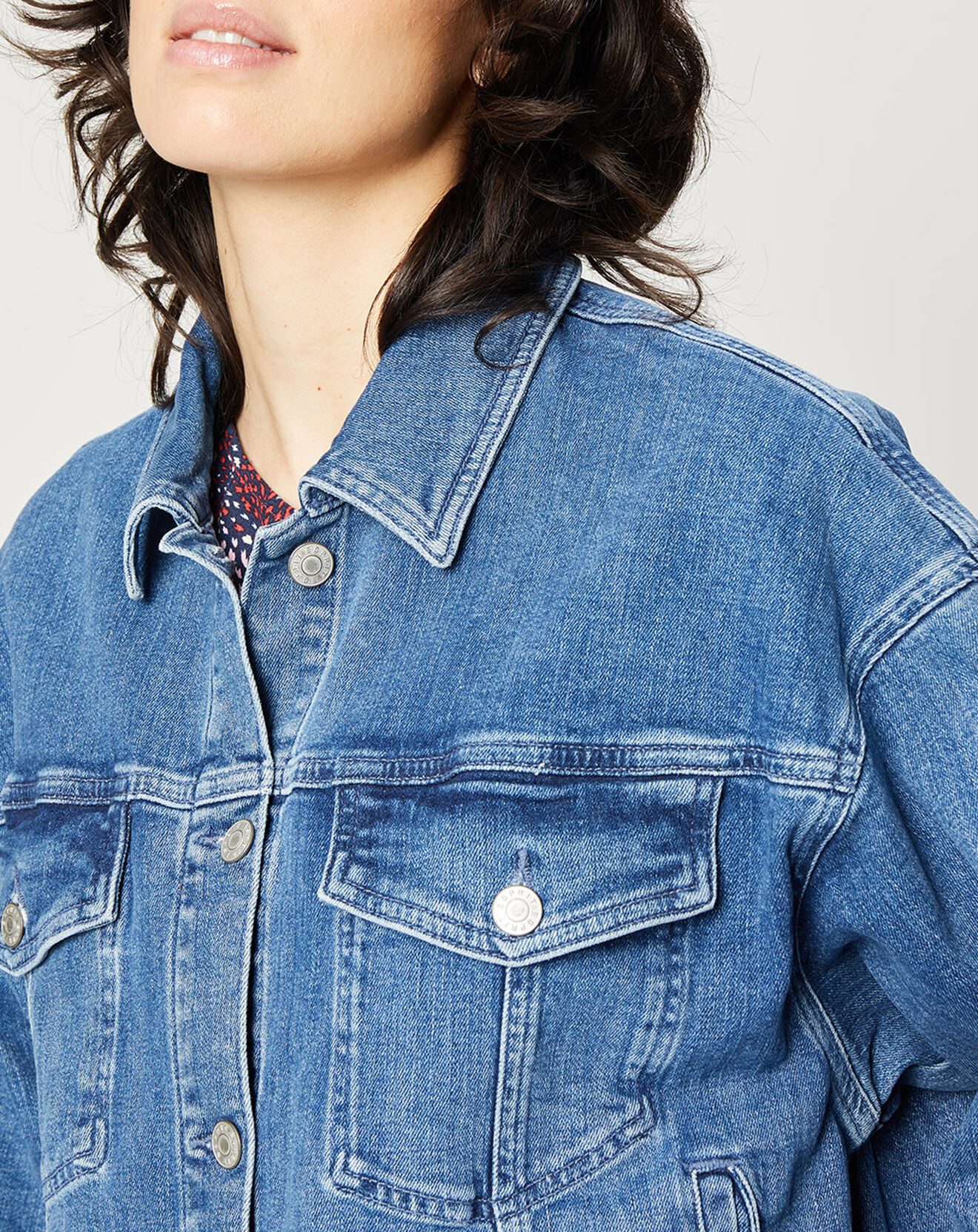 Esprit Veste en Jean courte bleu denim