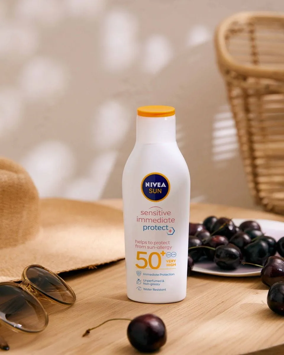 LAIT SOLAIRE SENSITIVE PROTECTION IMMÉDIATE FPS 50