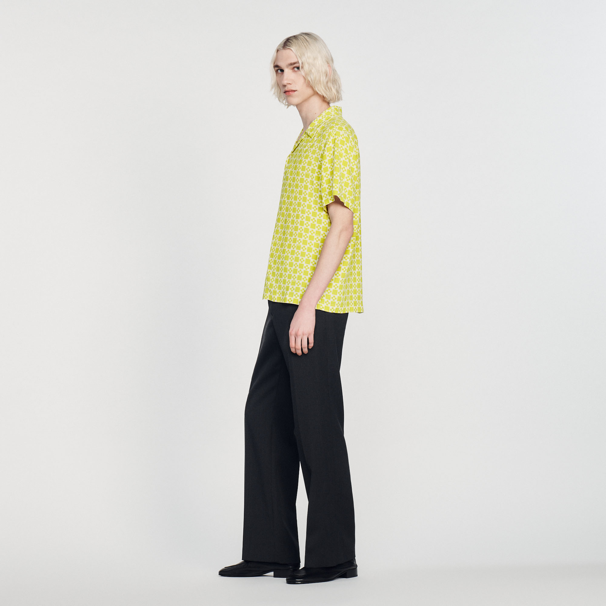 Chemise fluide á manches courtes Homme