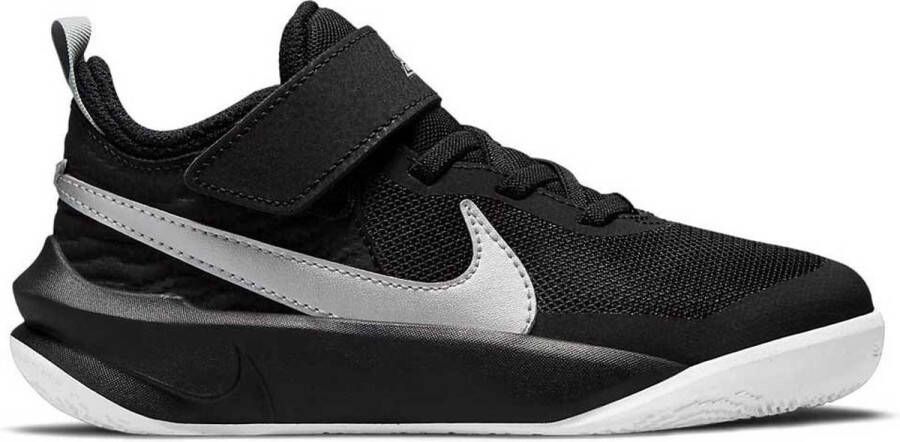 Nike Team Hustle D 10 (Gs) Black Metallic Silver-Volt-White Basketballshoes grade school CW6735-004