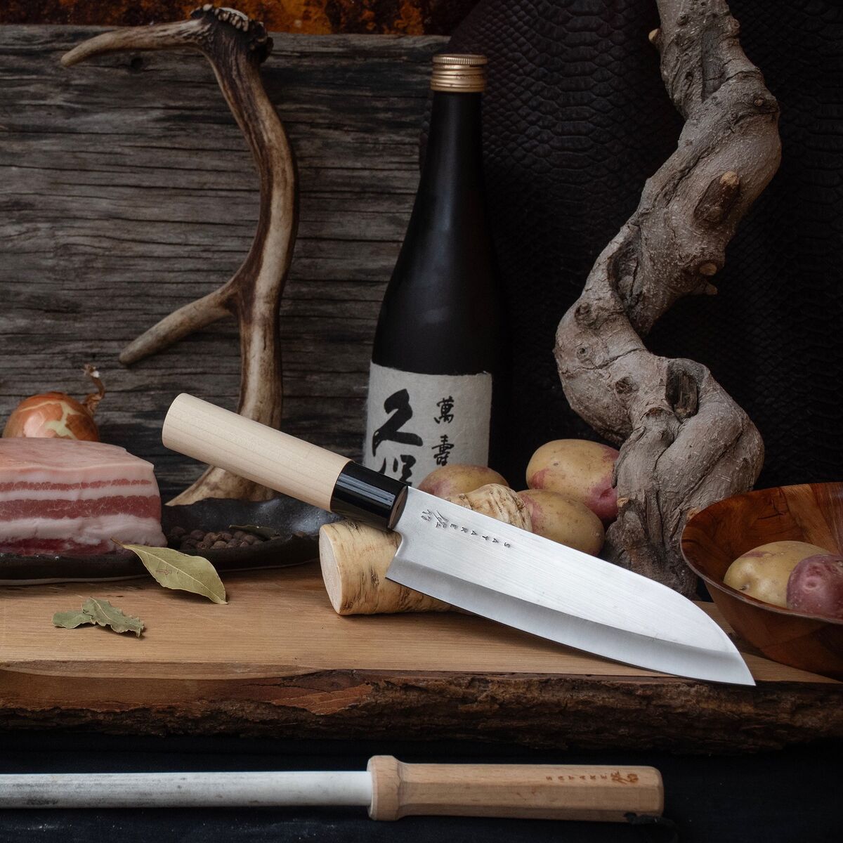 Houcho Santoku/Kokkekniv Magnoliahåndtak 17 cm