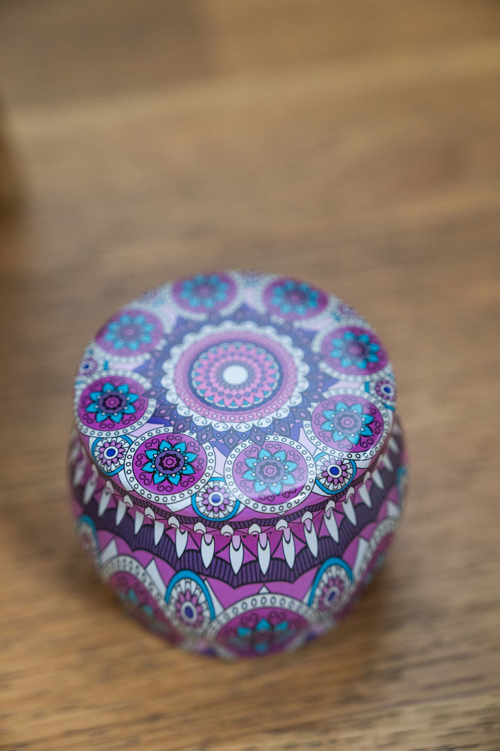 (4er Set) Duft Kerzen Aromatherapie Sojawachs Kerzen im Geschenk Set - Mandala Design
