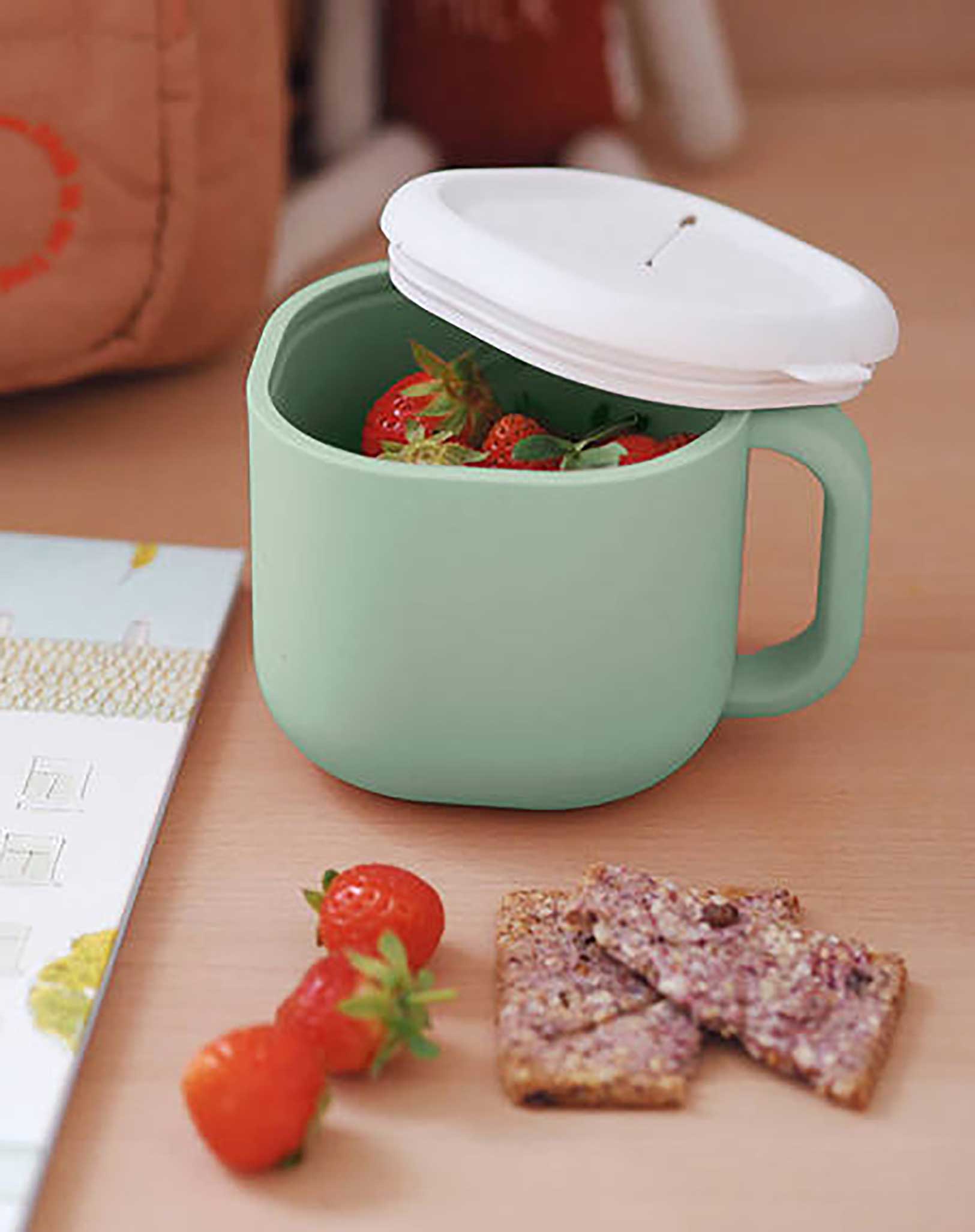 Silikon-Snackbecher PICK'NSNACK in salbeigrün