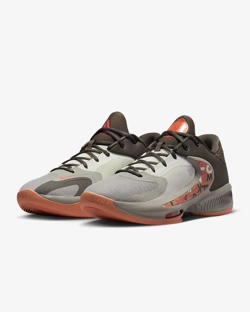Chaussures de basket Nike Zoom Freak 4 Marron pour homme