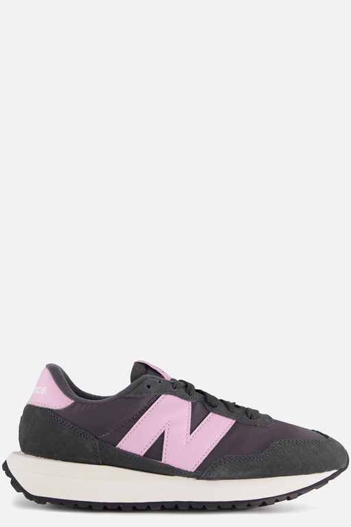 New Balance Sneakers zwart Suede