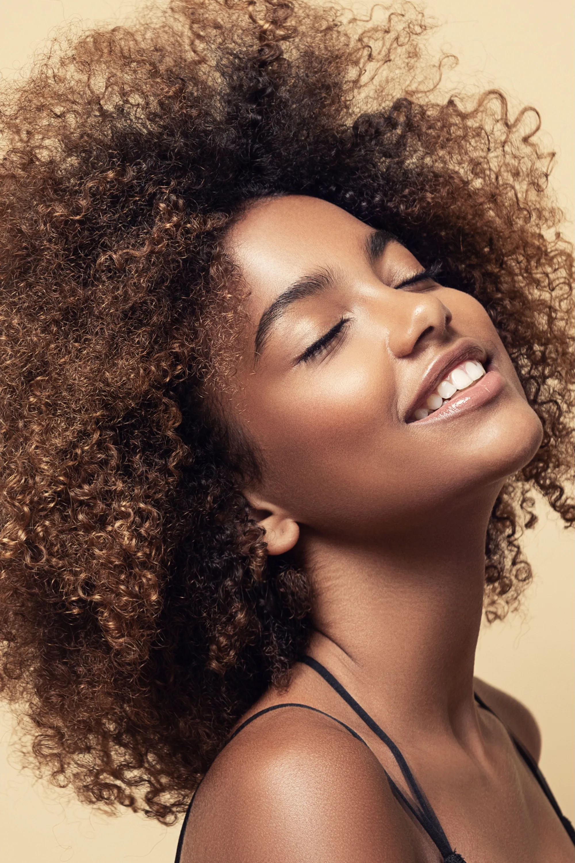Shaeri Crème de soin nourrissante pour cheveux frisés et crépus-150 ml